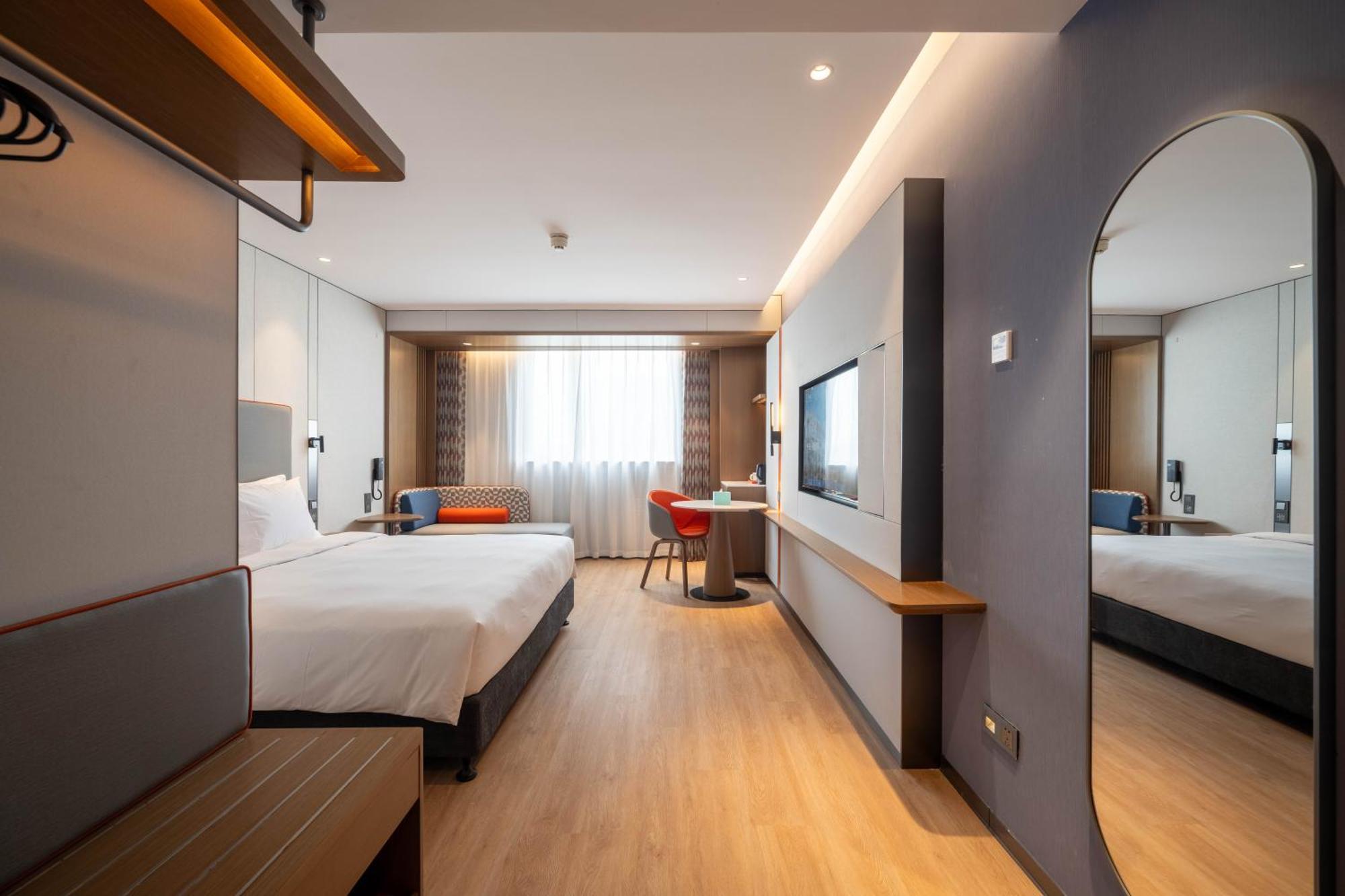 Holiday Inn Express Shanghai Pujiang Lianhang Road By Ihg Extérieur photo