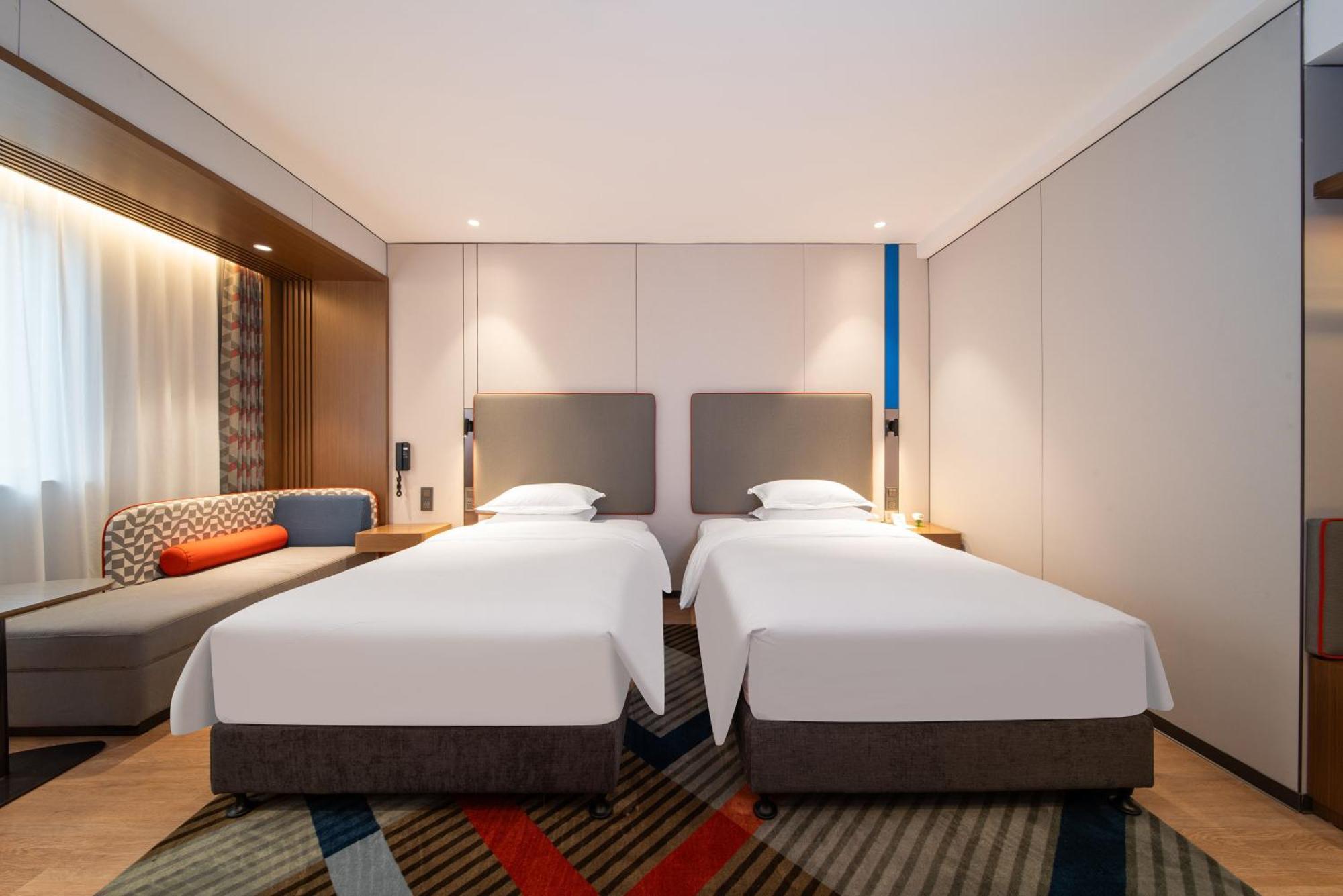 Holiday Inn Express Shanghai Pujiang Lianhang Road By Ihg Extérieur photo